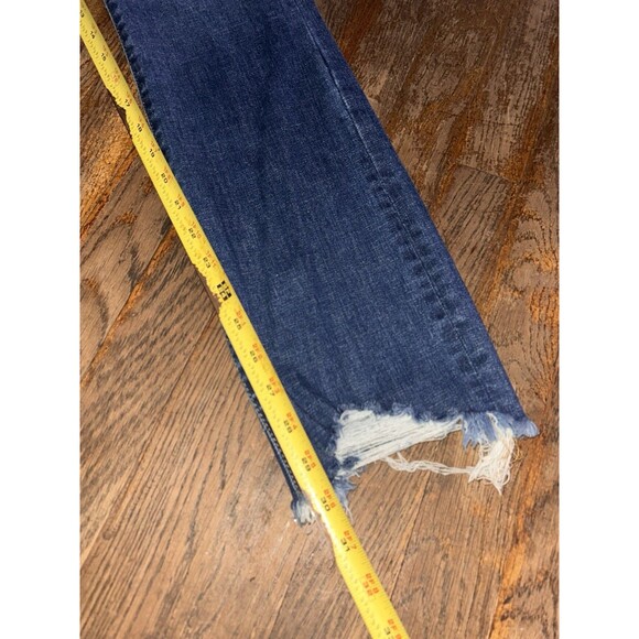 Risen Skinny Jeans Juniors Size 7/28 Distressed Medium Wash - Picture 2 of 7